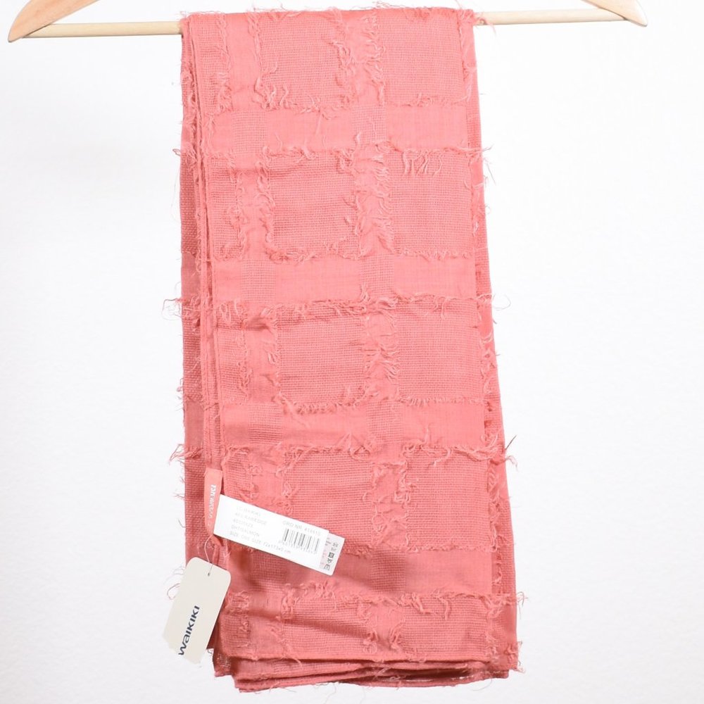 LC Waikiki Scarf